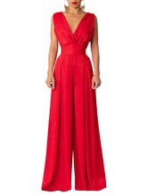Eleganter, schmaler Jumpsuit mit hoher Taille und einfarbiger Farbe